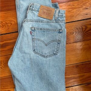 Levi's Classic 505 Fit Straight Leg Light Blue Straight Jeans